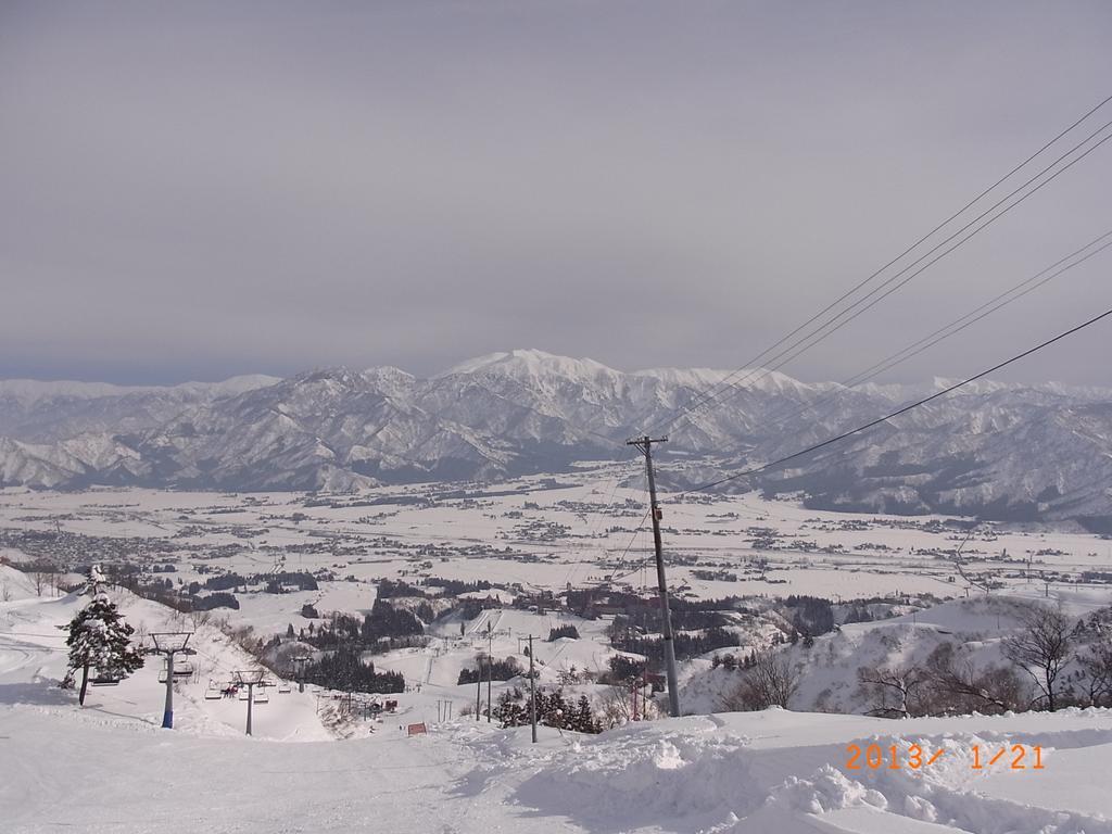 Hotel New Mondo Yuzawa  Luaran gambar